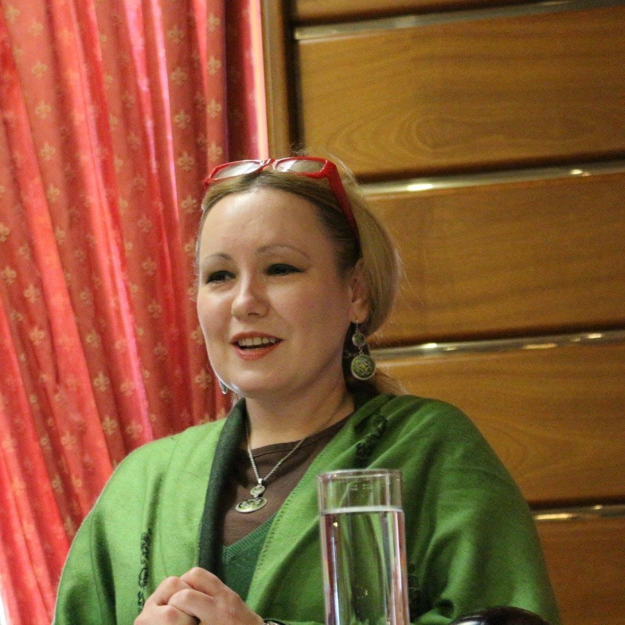 Dr. Katarina Mitrović